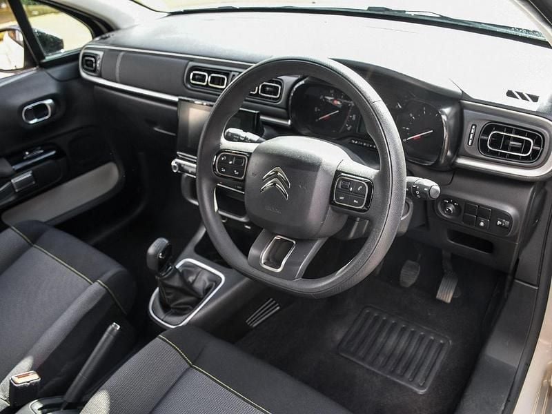 Used Citroën C3 PureTech 82 HP (60 kW) 2023 Brown Hatchback