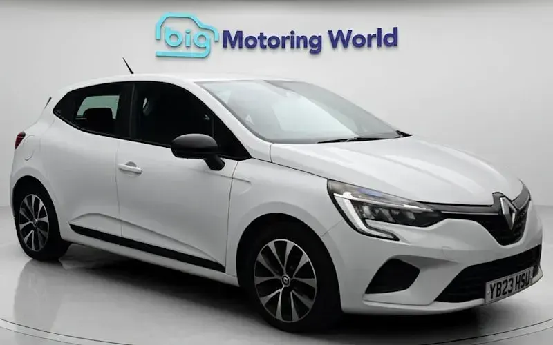 Used Renault Clio Evolution 145 HP (106 kW) 2023 Hatchback