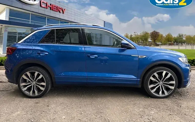 Used VW T-Roc R-line 150 HP (110 kW) 2019 Blue SUV