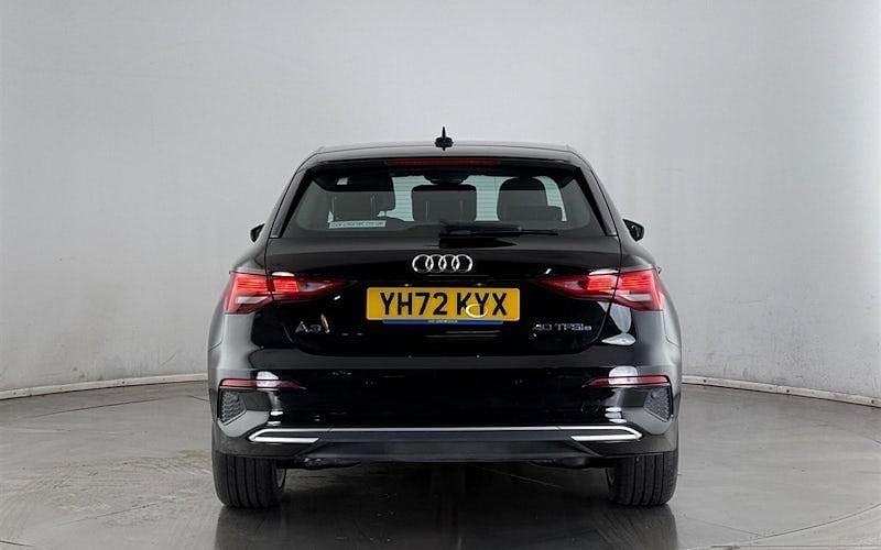 Used Audi A3 Sportback e-tron Sport 204 HP (150 kW) 2025 Hatchback