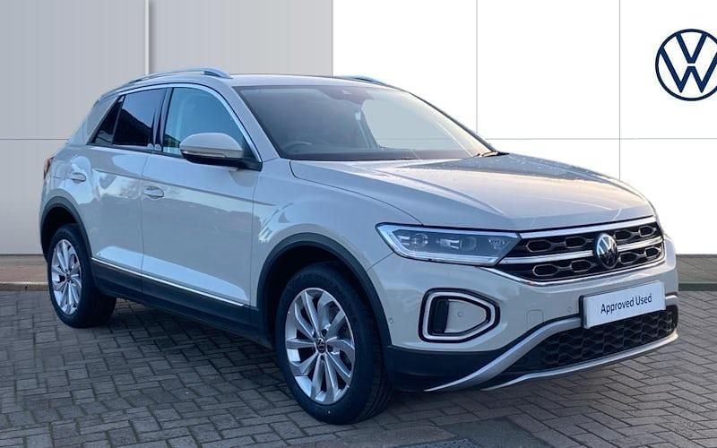 Used 2024 VW T-Roc Style SUV | £17,076 (Good price) - Image 1/4
