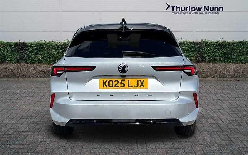 Used Vauxhall Astra S 131 HP (96 kW) 2025 Crystal silver Estate