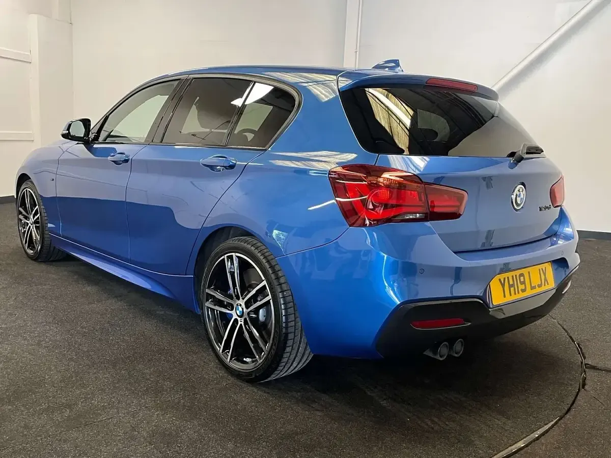 Used BMW 120 M Sport 187 HP (137 kW) 2019 Blue Hatchback