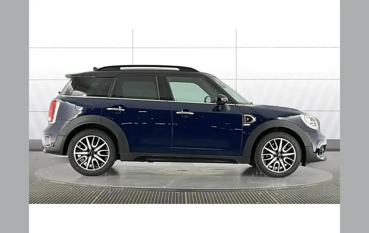 Used Mini Cooper S Countryman 188 HP (138 kW) 2018 Blue SUV