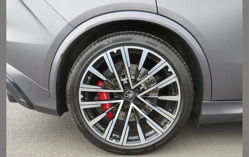Used Maserati Grecale 530 HP (389 kW) 2024 Grey SUV