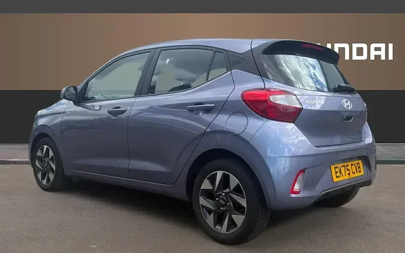Used Hyundai i10 Advanced 63 HP (46 kW) 2025 Blue Hatchback