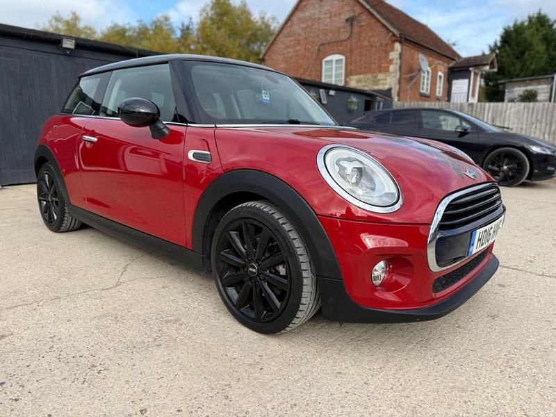 Red Used 2016 Mini Cooper Hatch Hatchback | £9,995 (Good price) - Image 1/4