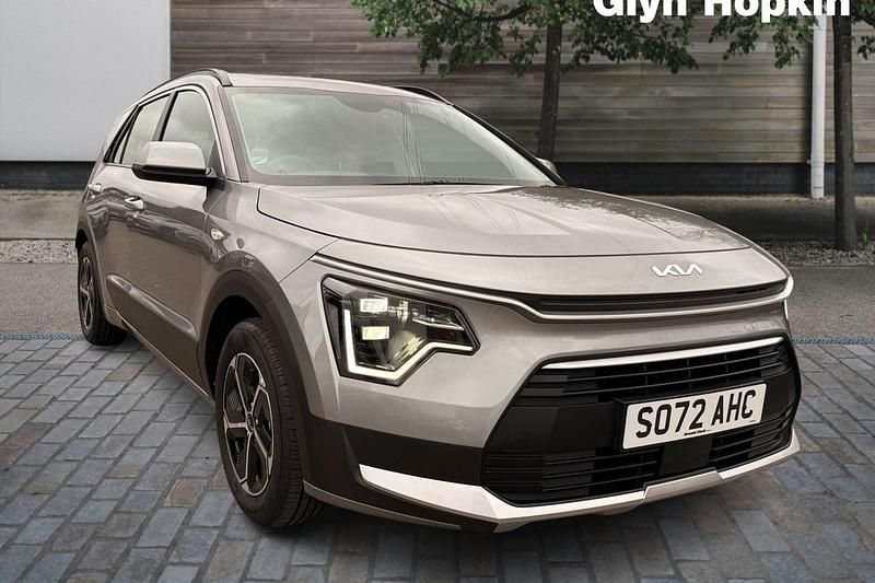 Used Kia Niro 139 HP (102 kW) 2023 Grey SUV