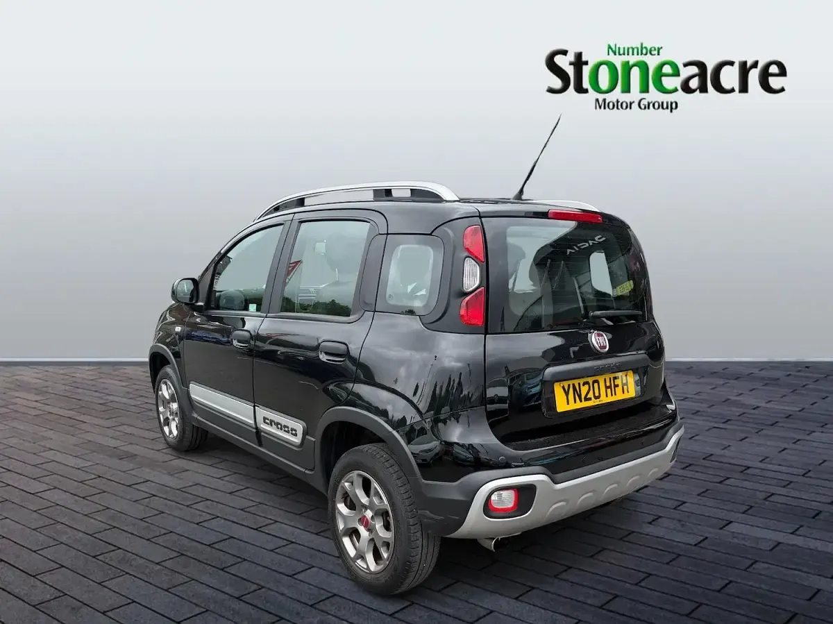 Used Fiat Panda Cross Cross 85 HP (62 kW) 2020 Black Hatchback
