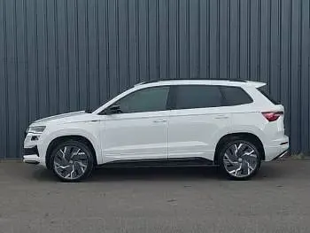 Used Skoda Karoq SportLine 150 HP (110 kW) 2024 White SUV