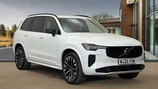 Crystal white Used 2025 Volvo XC90 Ultra SUV | £63,980 - Image 1/4