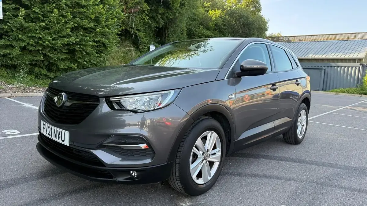 Used Vauxhall Grandland X S 130 HP (95 kW) 2021 Grey SUV