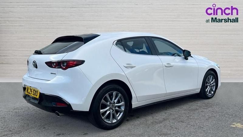 Usado Mazda 3 Center-Line 140 CV (102 kW) 2025 Blanco