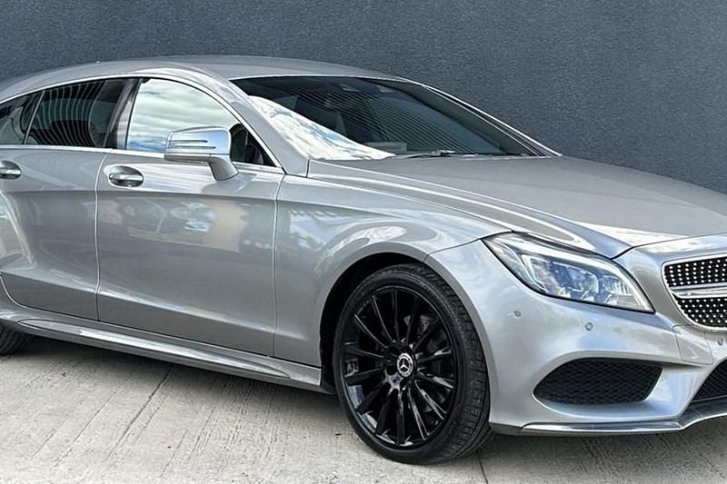 Used 2015 Mercedes 220 AMG line | £10,395 (Good price) - Image 1/1