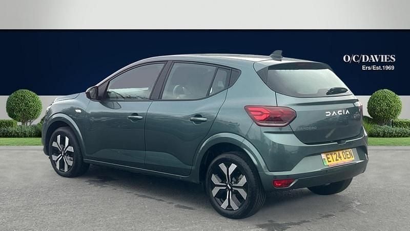 Used Dacia Sandero Journey 90 HP (66 kW) 2024 Green Hatchback