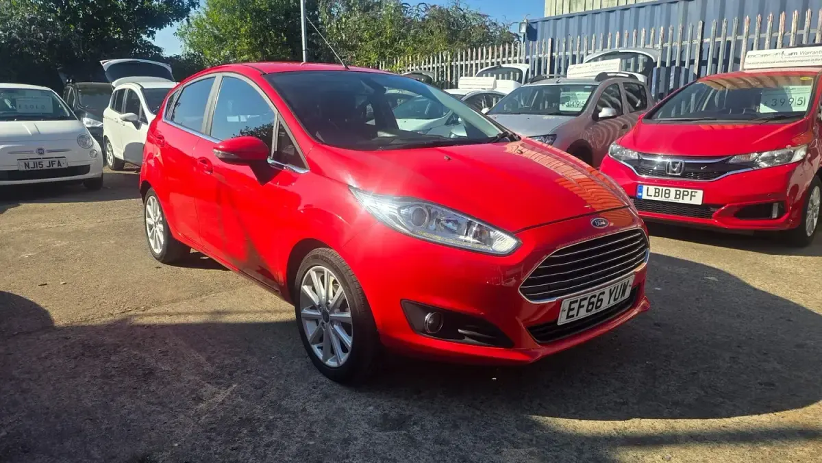 Used Ford Fiesta Titanium 2017 Red Hatchback