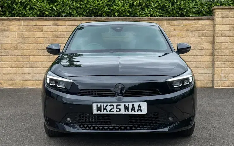 Used Vauxhall Corsa Ultimate 101 HP (74 kW) 2025 Black Hatchback