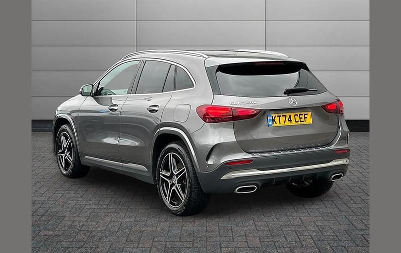 Used Mercedes GLA250 Executive 214 HP (157 kW) 2025 Grey SUV