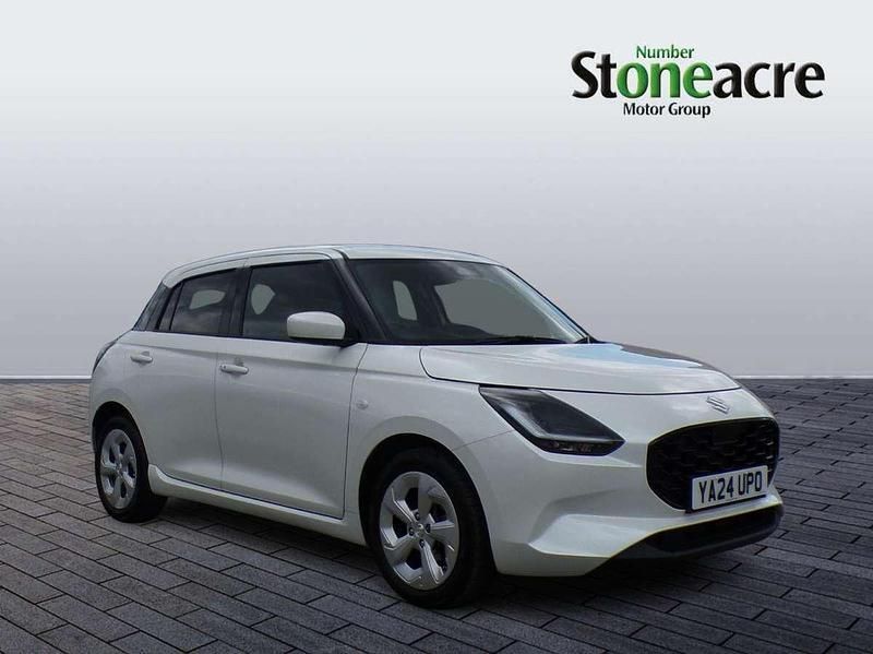 White Used 2024 Suzuki Swift Hatchback | £15,995 (A bit pricey) - Image 1/4
