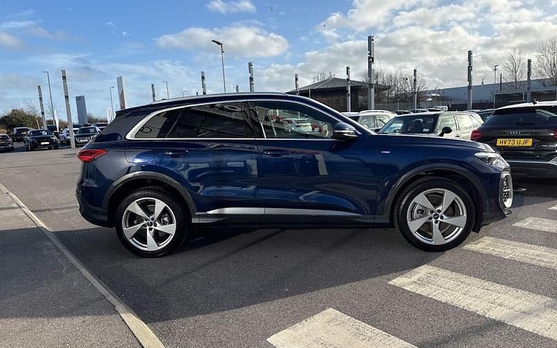 Nowe Audi Q5 S-Line 204 KM (150 kW) 2025 Niebieski SUV