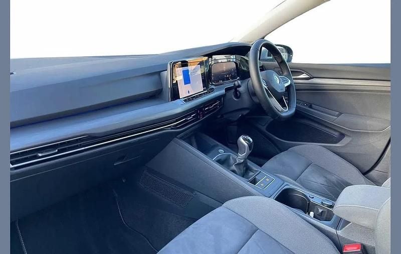 Used VW Golf VIII Style 128 HP (94 kW) 2021 Silver Hatchback