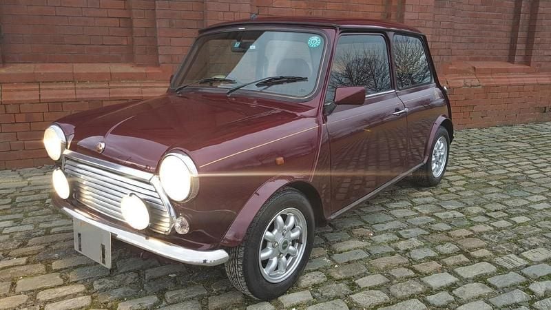 Used Rover Mini 1999 Red Sedan