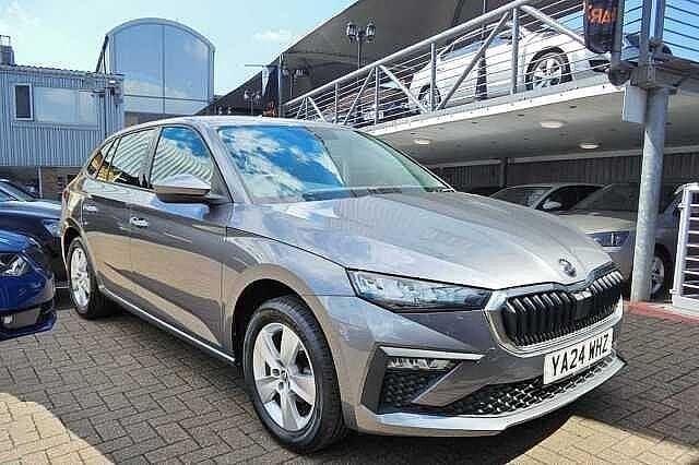Graphite grey Used 2024 Skoda Scala SE Hatchback | £16,480 (Fair price) - Image 1/4