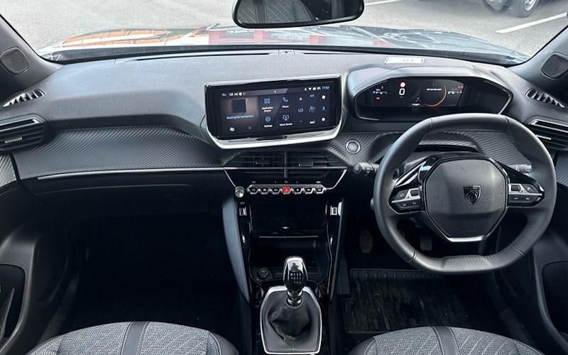 Used Peugeot 2008 Allure 131 HP (96 kW) 2025 Grey SUV