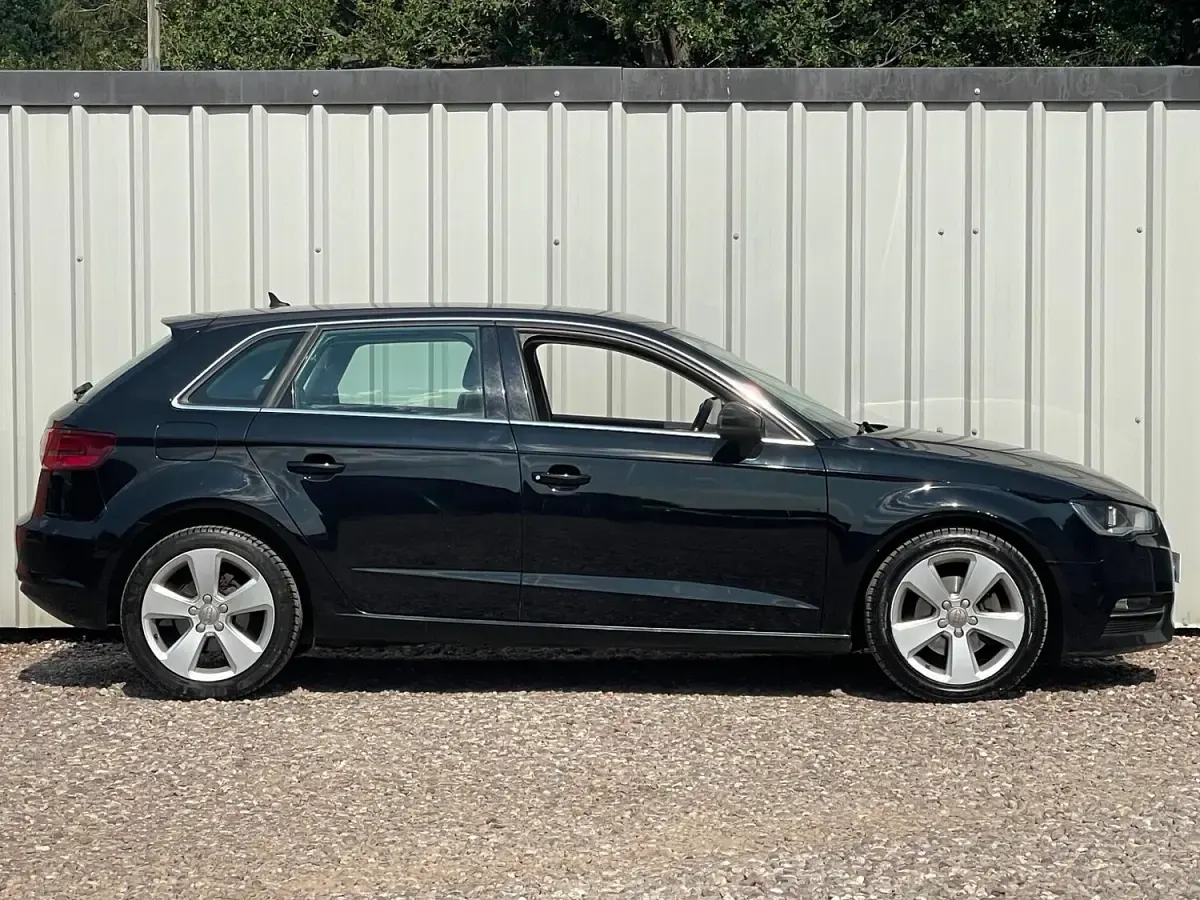 Used Audi A3 Sport 110 HP (80 kW) 2013 Black Hatchback