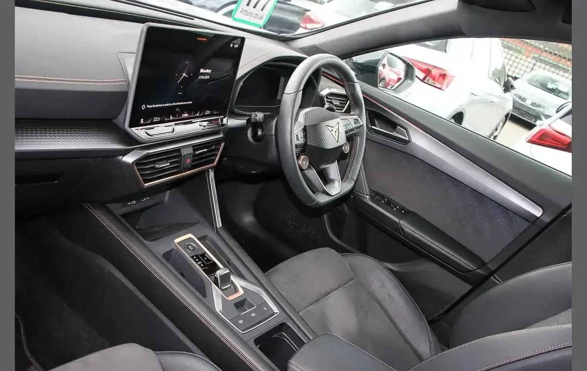 Used Cupra Formentor VZ1 267 HP (196 kW) 2025 Grey SUV