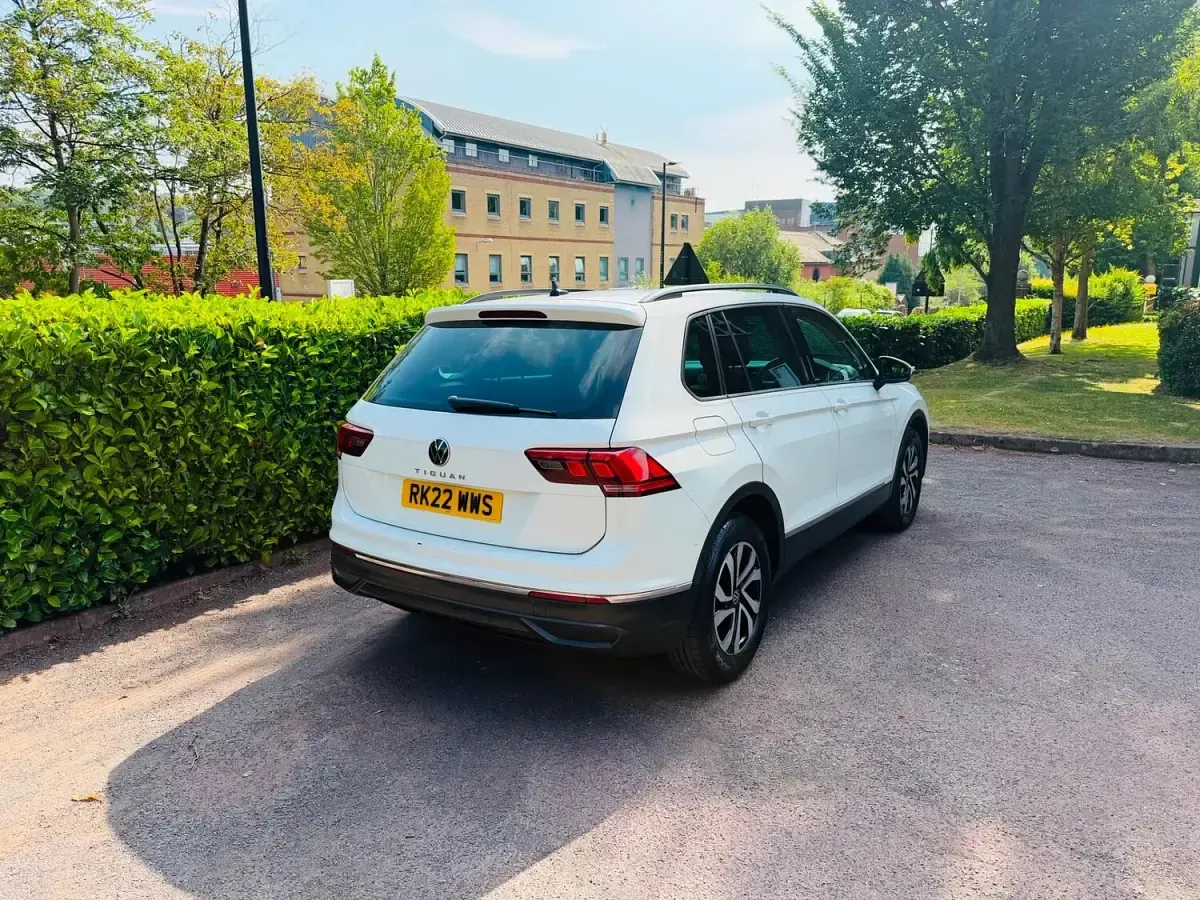 Used VW Tiguan Active 150 HP (110 kW) 2022 White SUV