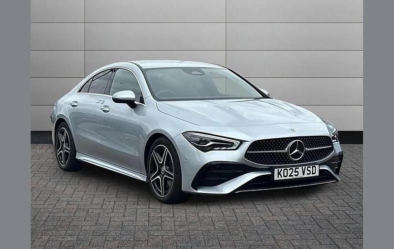 Used Mercedes CLA200 Executive 161 HP (118 kW) 2025 Silver Coupe