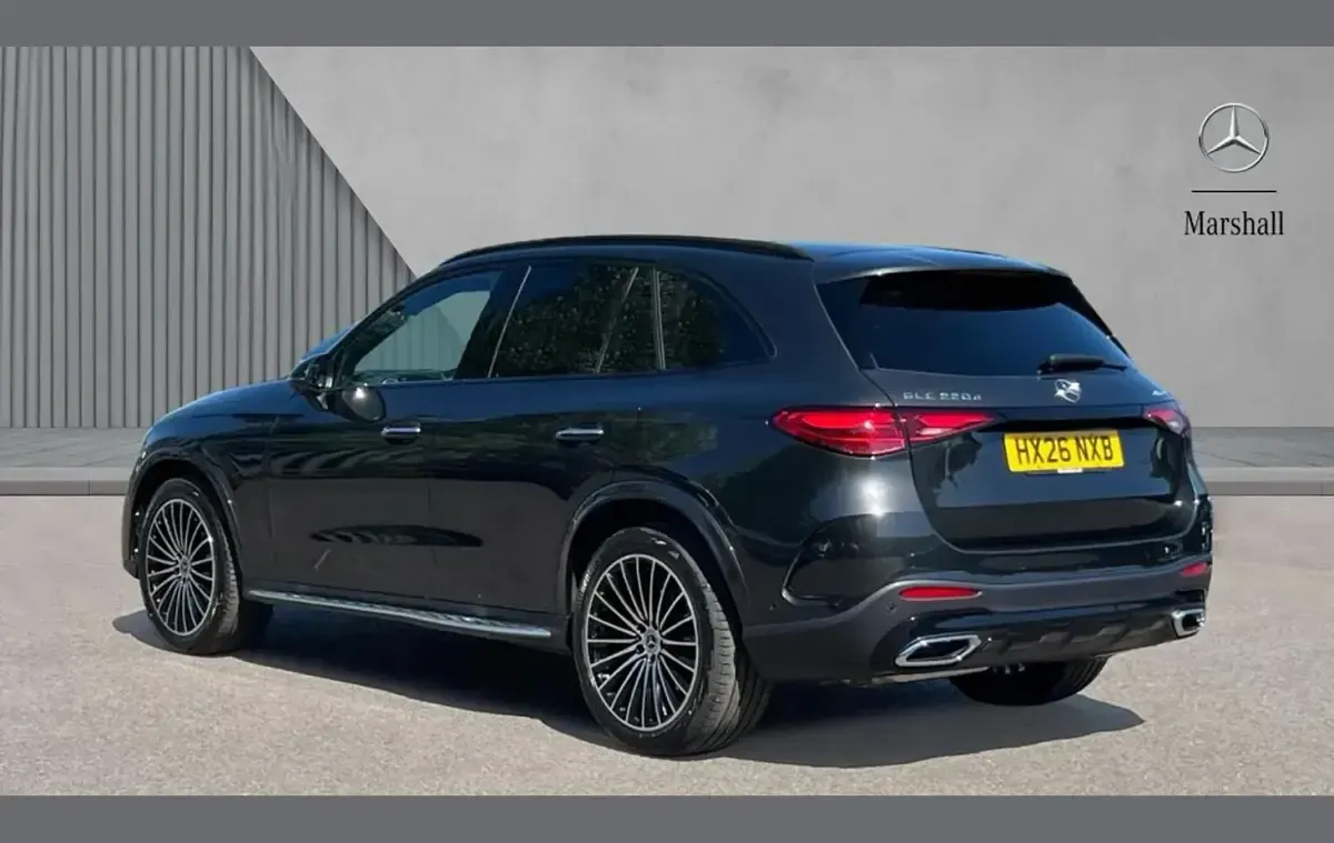 Used Mercedes GLC220 AMG Line Premium Plus 194 HP (142 kW) 2026 Grey SUV