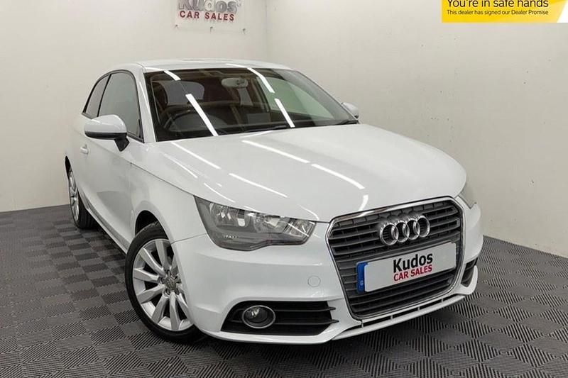 Used Audi A1 Sport 86 HP (63 kW) 2013 White Hatchback