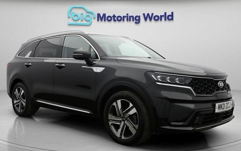 Used 2022 Kia Sorento 3 SUV | £28,700 (Good price) - Image 1/4