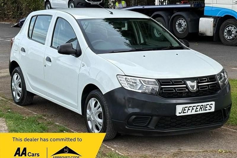 Used 2017 Dacia Sandero Acces | £3,995 (Fair price) - Image 1/1