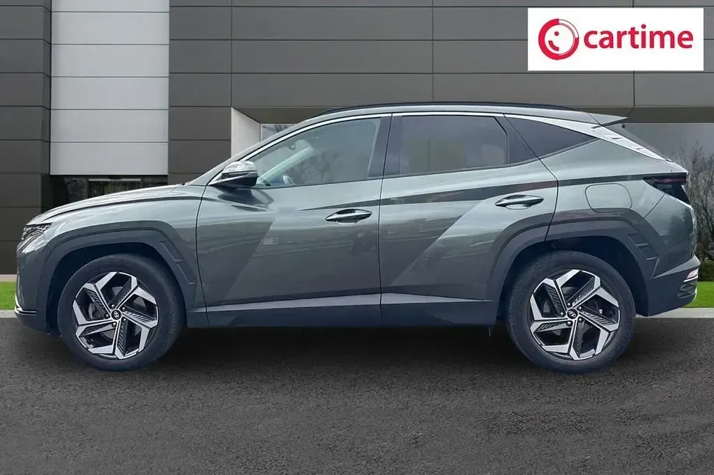 Usado Hyundai Tucson Premium 230 CV (169 kW) 2022 Gris SUV