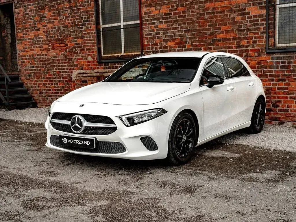 Used Mercedes A200 160 HP (117 kW) 2019 White Hatchback