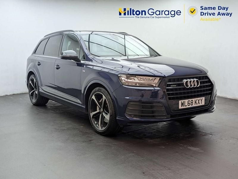 Used Audi Q7 Black Edition 286 HP (210 kW) 2019 Blue SUV