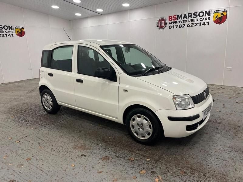 White Used 2011 Fiat Panda Active Hatchback | £3,495 (A bit pricey) - Image 1/4
