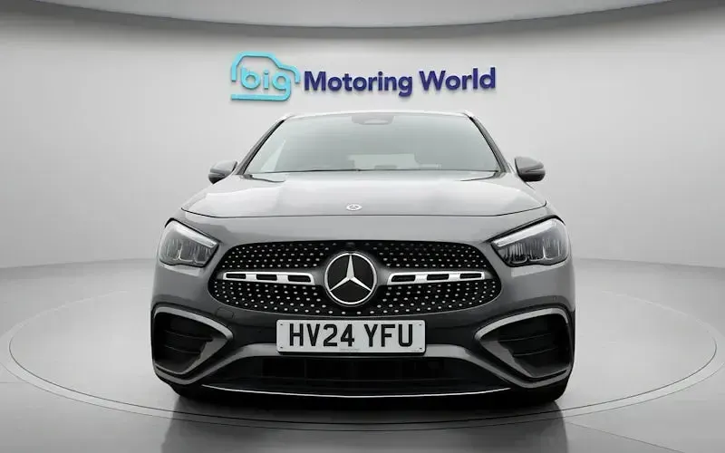 Usado Mercedes GLA200 Executive 163 HP (119 kW) 2026 SUV