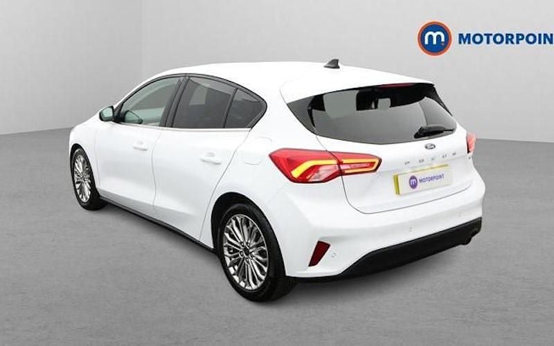 Used Ford Focus Titanium X 125 HP (91 kW) 2021 White Hatchback