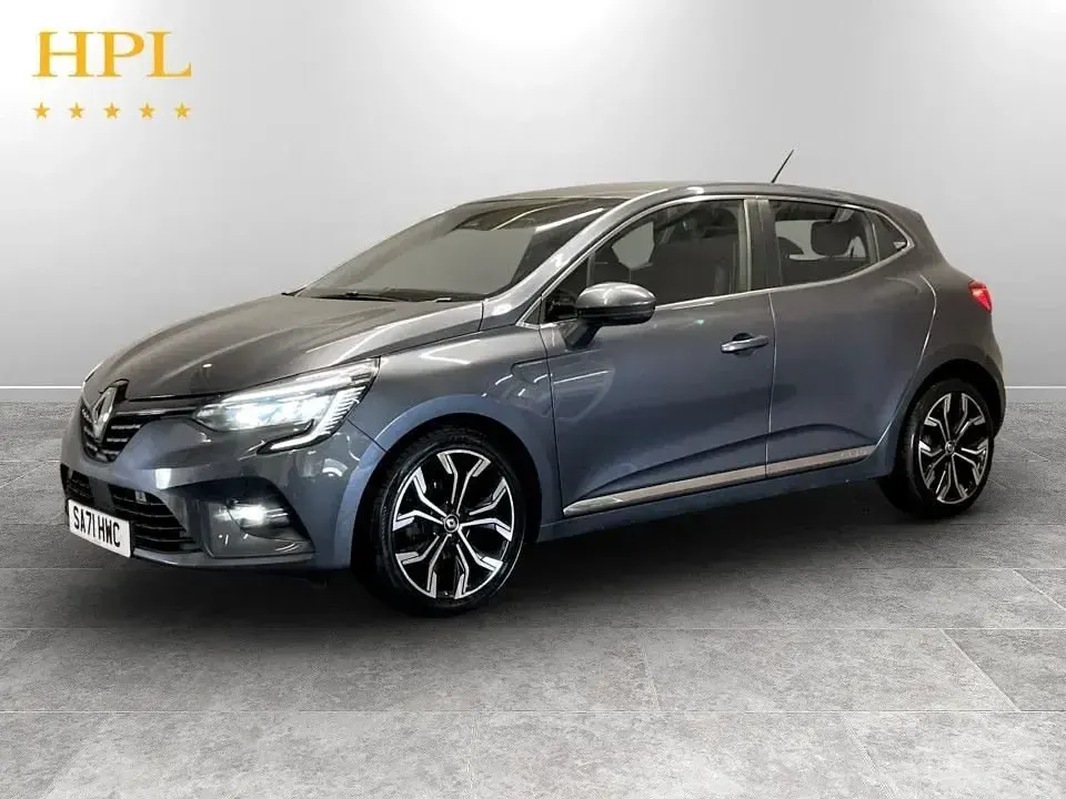 Used Renault Clio V Version S 90 HP (66 kW) 2021 Grey Hatchback