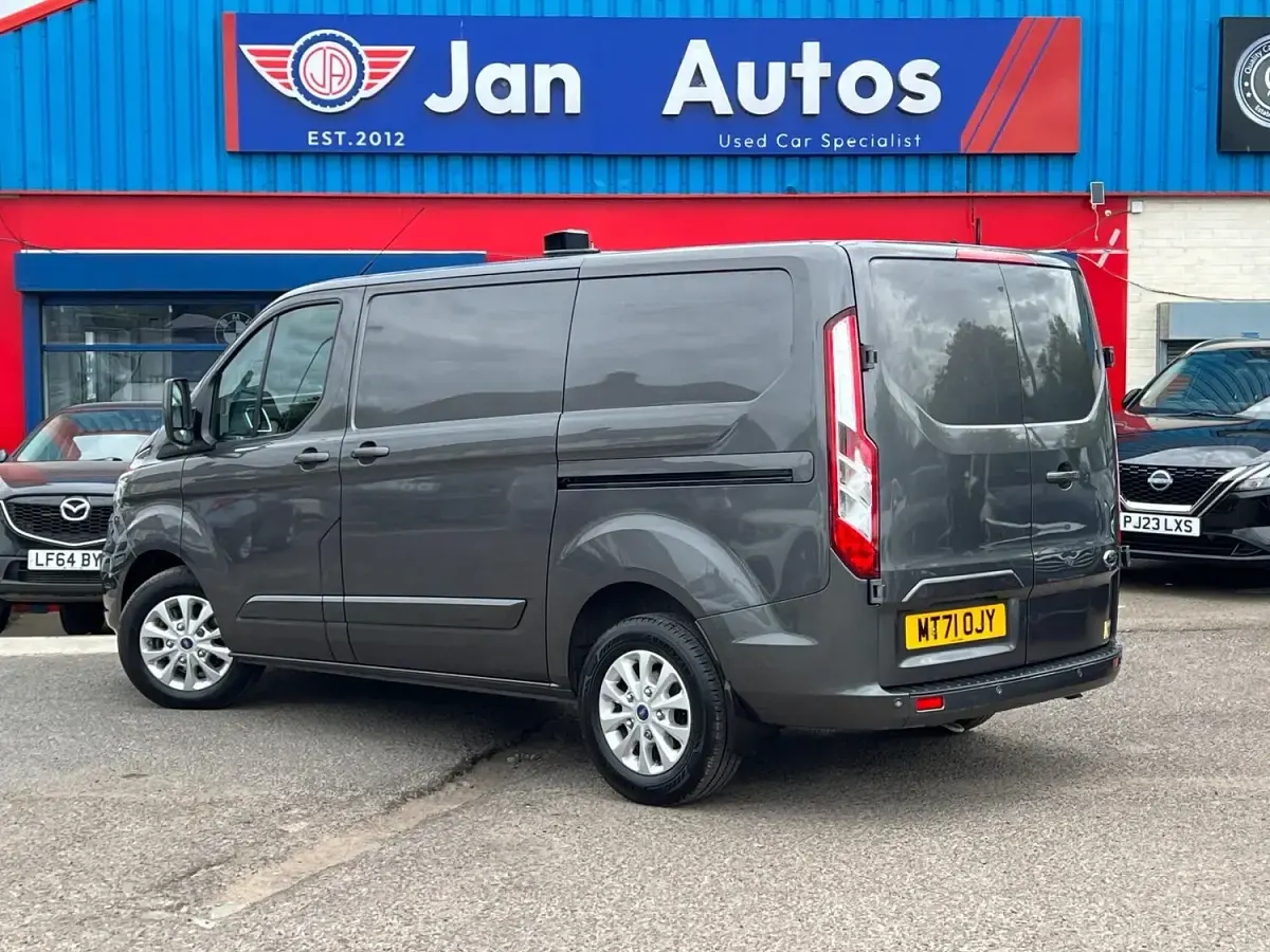Used Ford Transit Custom Limited 126 HP (92 kW) 2021 Grey Van