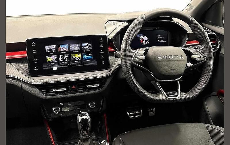 Used Skoda Fabia Monte Carlo 113 HP (83 kW) 2025 Velvet red metallic Hatchback