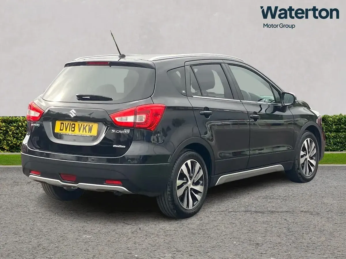 Used Suzuki SX4 SZ5 140 HP (102 kW) 2018 Black Hatchback