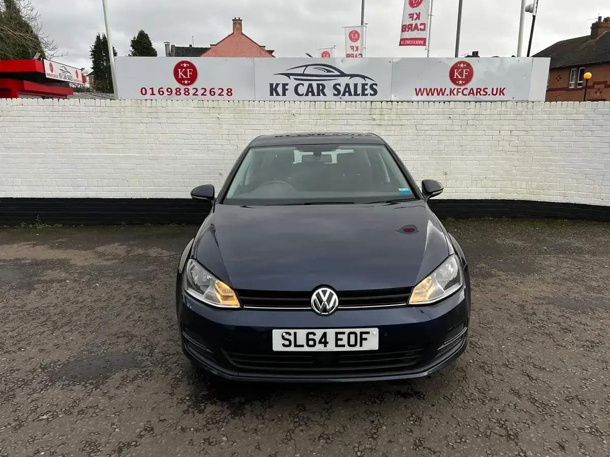 Used VW Golf VII Match 122 HP (89 kW) 2014 Blue Hatchback