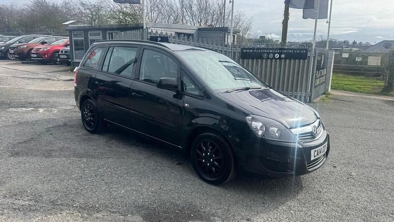 Used Vauxhall Zafira 120 HP (88 kW) 2014 Black MPV