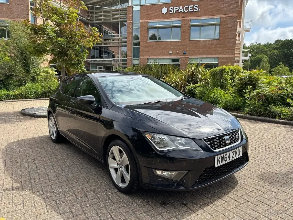 Used Seat Leon FR 150 HP (110 kW) 2015 Black Hatchback