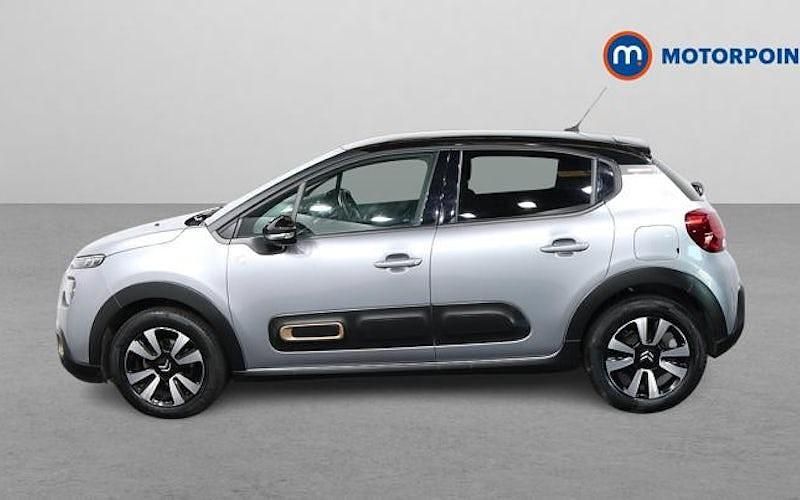 Usado Citroën C3 PureTech 83 CV (61 kW) 2023 Gris Utilitario